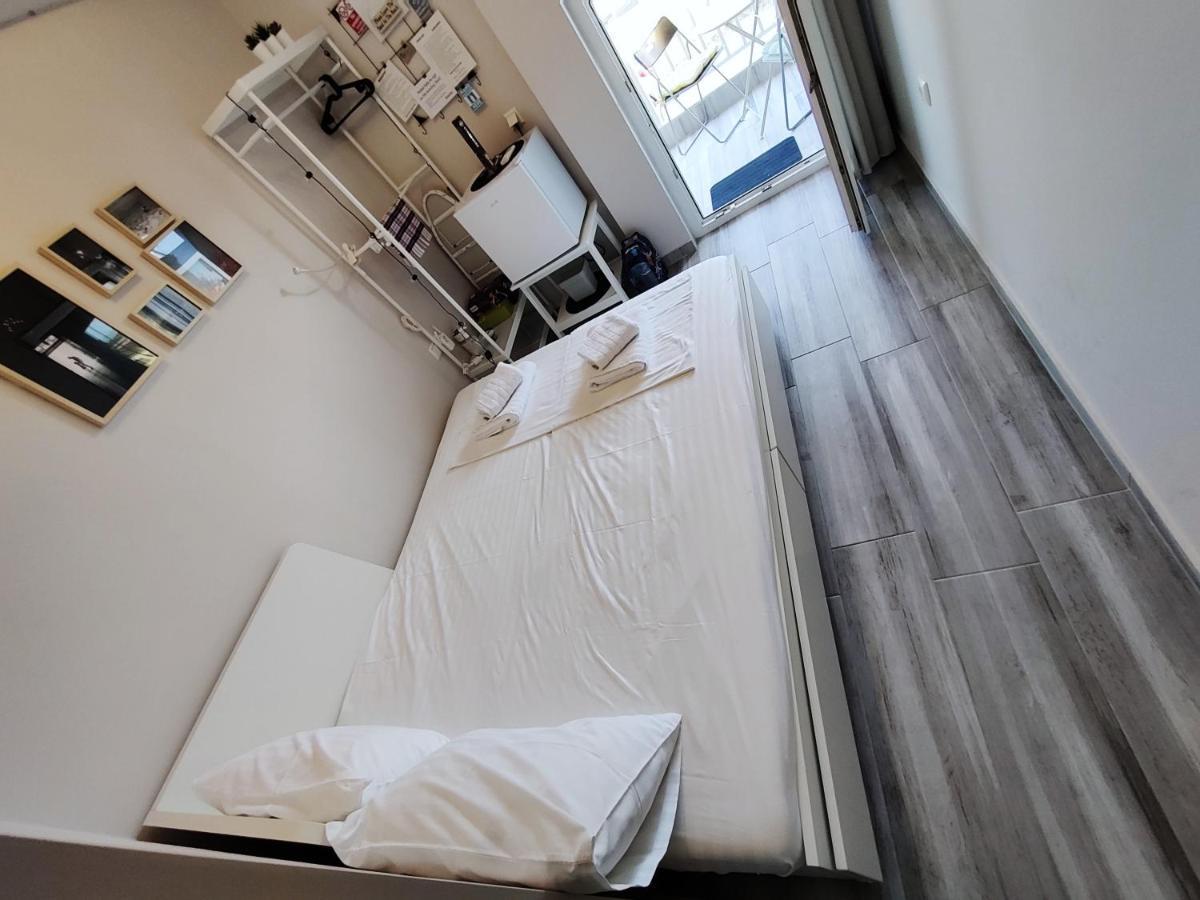 Eva Beach Studio Néa Péramos Eksteriør billede